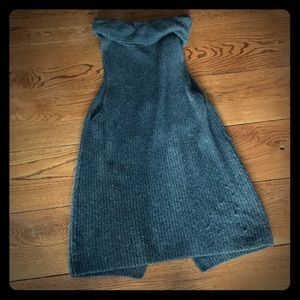 Sweater vest! Open back